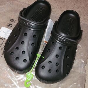 Baya Black Noir Crocs